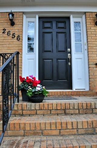 Home Staging by Divine Redesigns